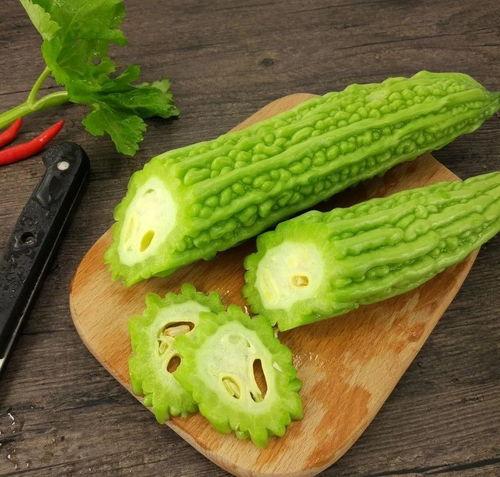 两人吃瓜视频模板下载免费,揭秘两人吃瓜视频模板,免费下载,轻松打造热门短视频!