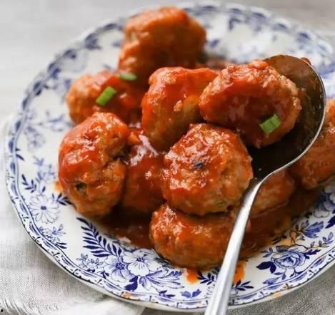 猪肉丸子爆料视频大全,视频大全带你探秘美食制作全过程  第3张 猪肉丸子爆料视频大全,视频大全带你探秘美食制作全过程  第3张